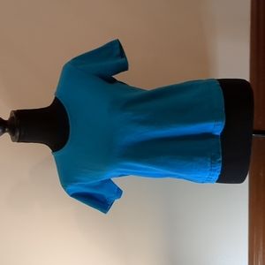 Circo BEAUTIFUL turquoise Girl's shirt in XL (14/16).